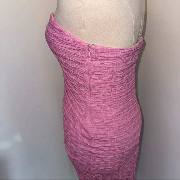 Urban Outfitters Women’s Small Pink UO Nadia Ruched Strapless Midi Bodycon Dress - Picture 7 of 9